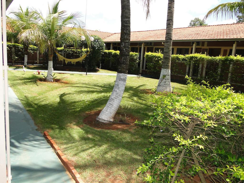 Hotel Pousada Vale Do Sol Em Pompéia 外观 照片
