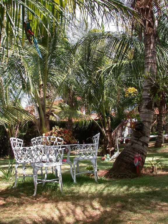 Hotel Pousada Vale Do Sol Em Pompéia 外观 照片