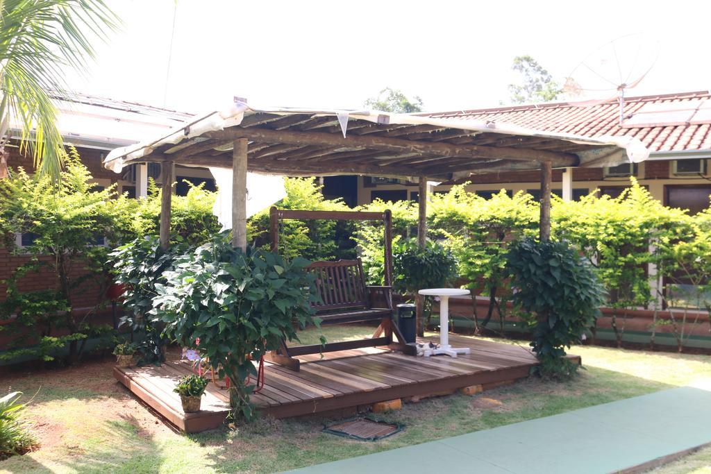 Hotel Pousada Vale Do Sol Em Pompéia 外观 照片